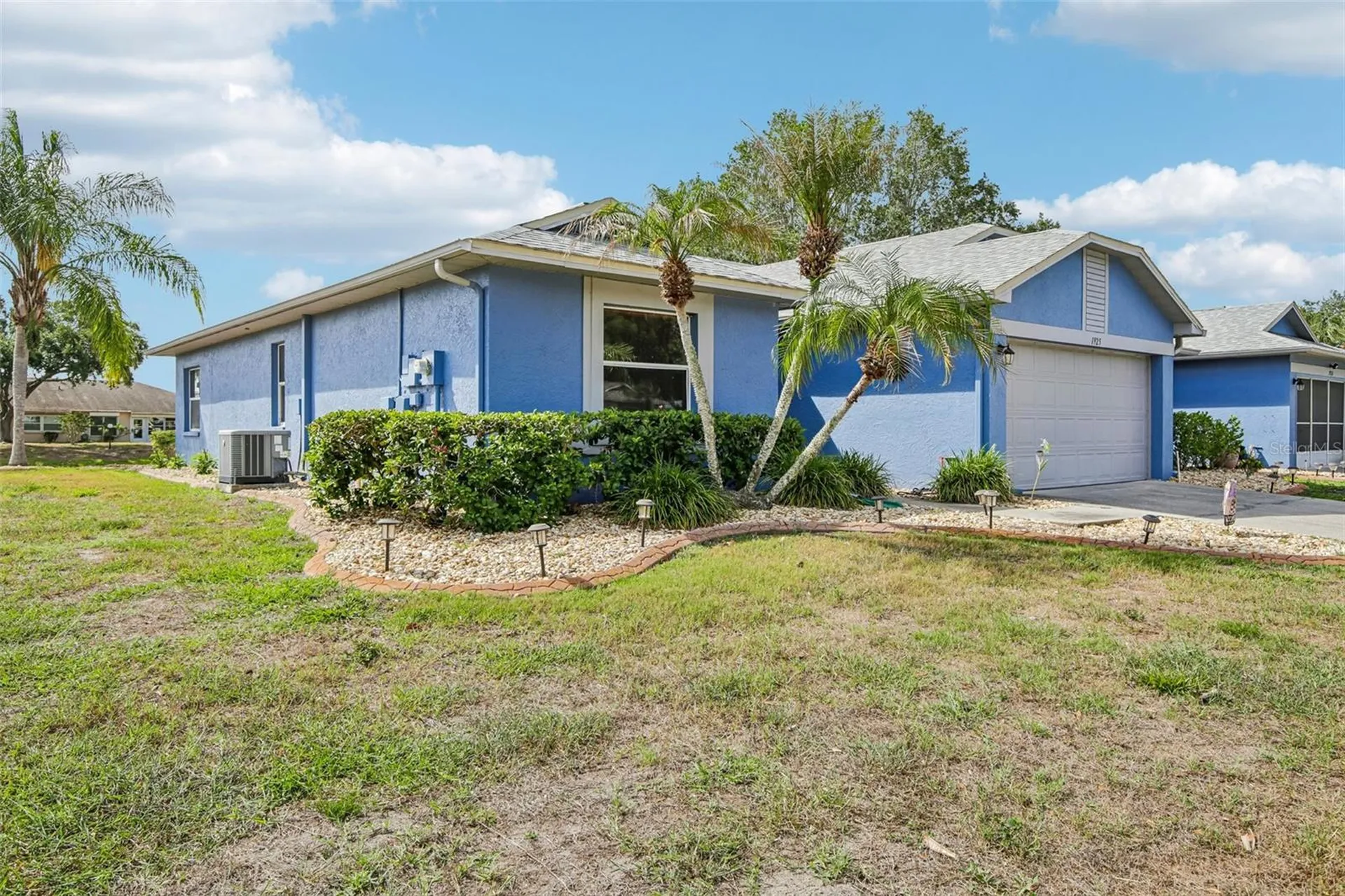 1925 Grand Cypress Lane Sun City Center FL 33573