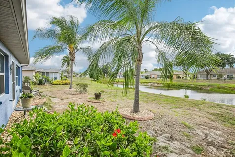 1925 Grand Cypress Lane Sun City Center FL 33573