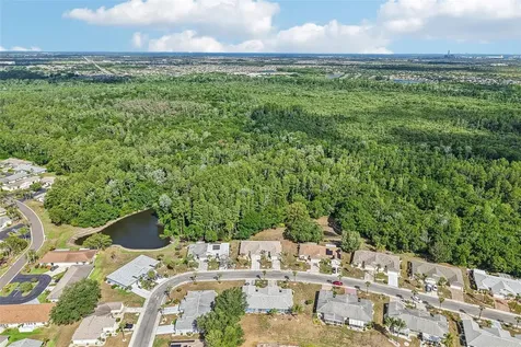 1925 Grand Cypress Lane Sun City Center FL 33573