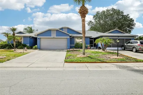 1925 Grand Cypress Lane Sun City Center FL 33573