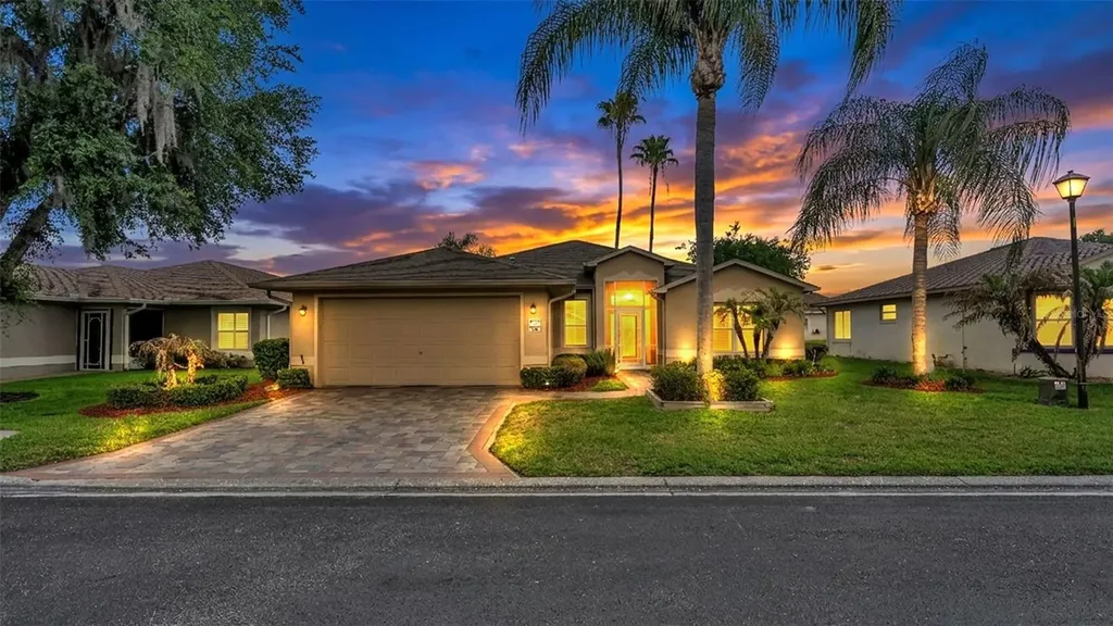 6257 Silver Lakes Drive W Lakeland FL 33810
