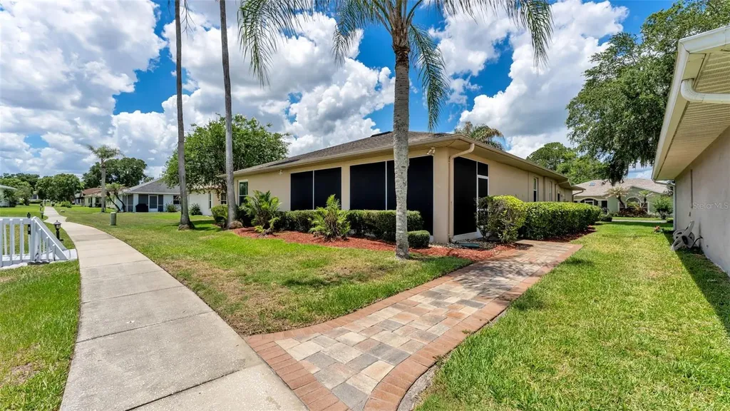 6257 Silver Lakes Drive W Lakeland FL 33810
