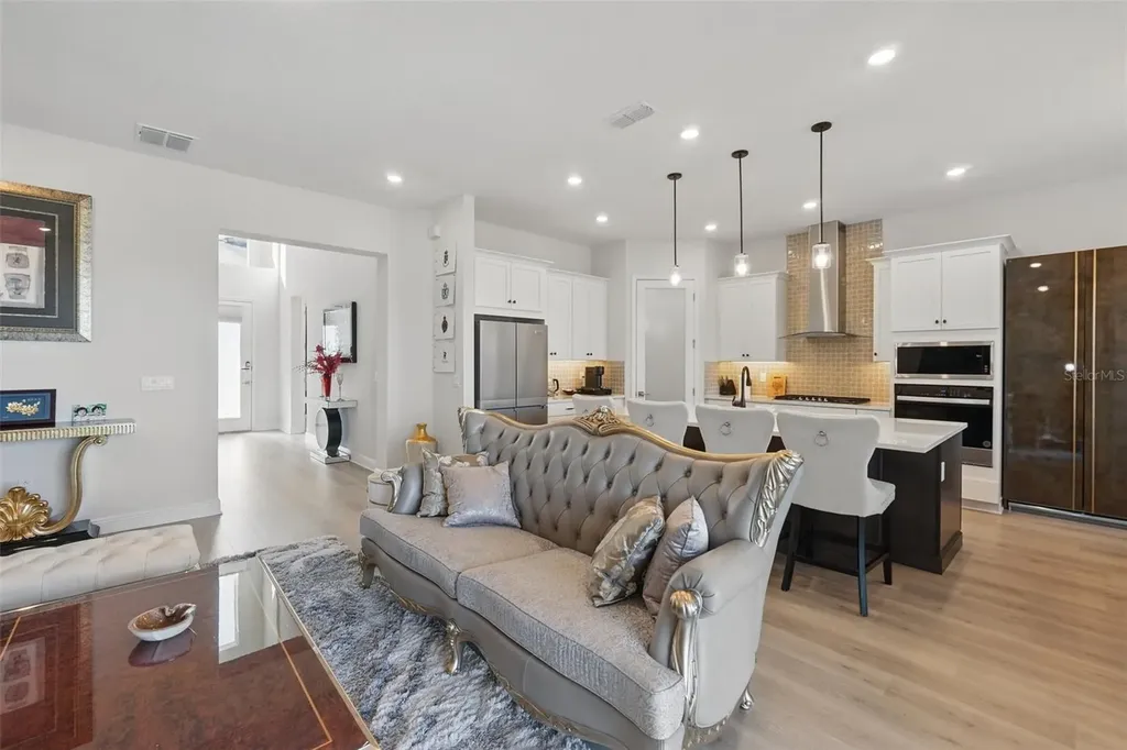 16008 Volterra Point Bella Collina FL 34756