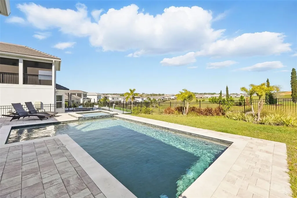 16008 Volterra Point Bella Collina FL 34756