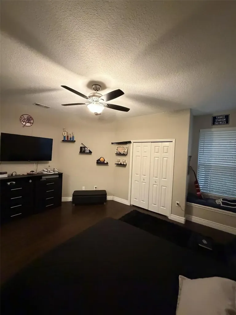 5429 Burnt Hickory Drive Valrico FL 33596