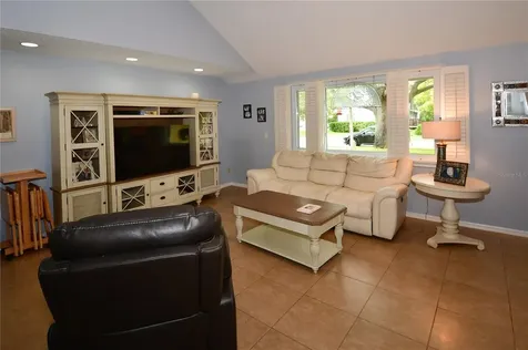 7519 Harbor View Way Seminole FL 33776