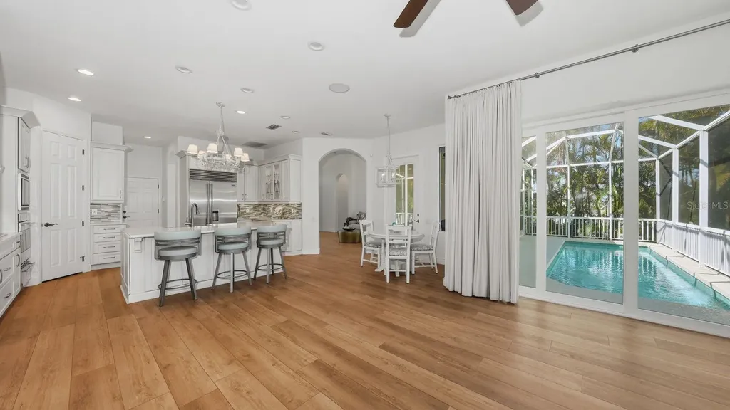523 Juan Anasco Drive Longboat Key FL 34228