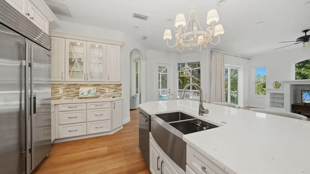 523 Juan Anasco Drive Longboat Key FL 34228