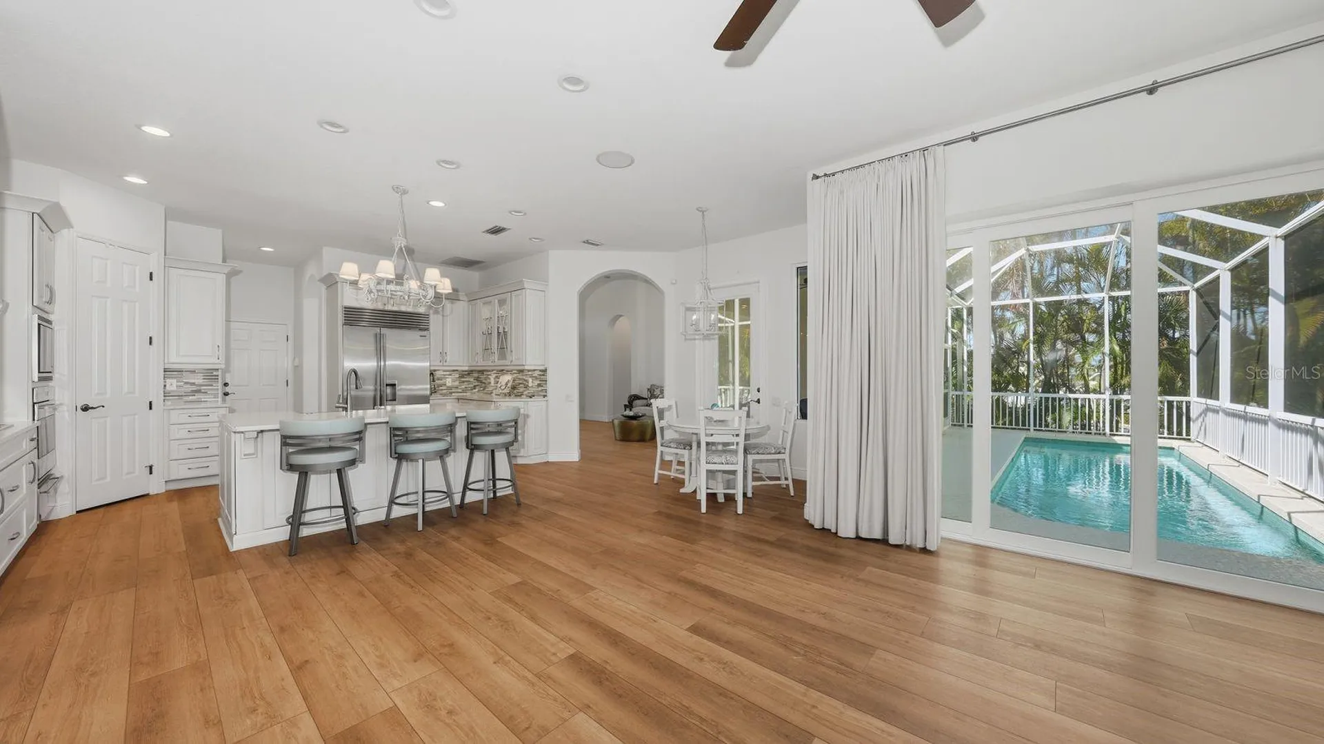 523 Juan Anasco Drive Longboat Key FL 34228
