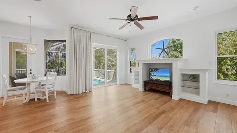 523 Juan Anasco Drive Longboat Key FL 34228