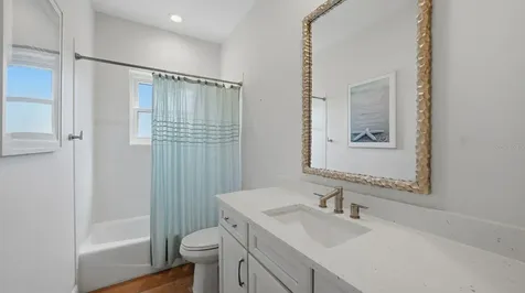 523 Juan Anasco Drive Longboat Key FL 34228