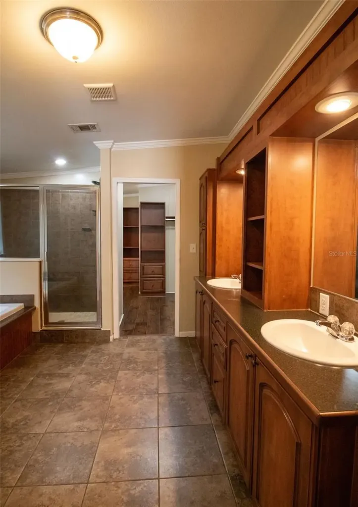 5068 Pecan Drive Lakeland FL 33810