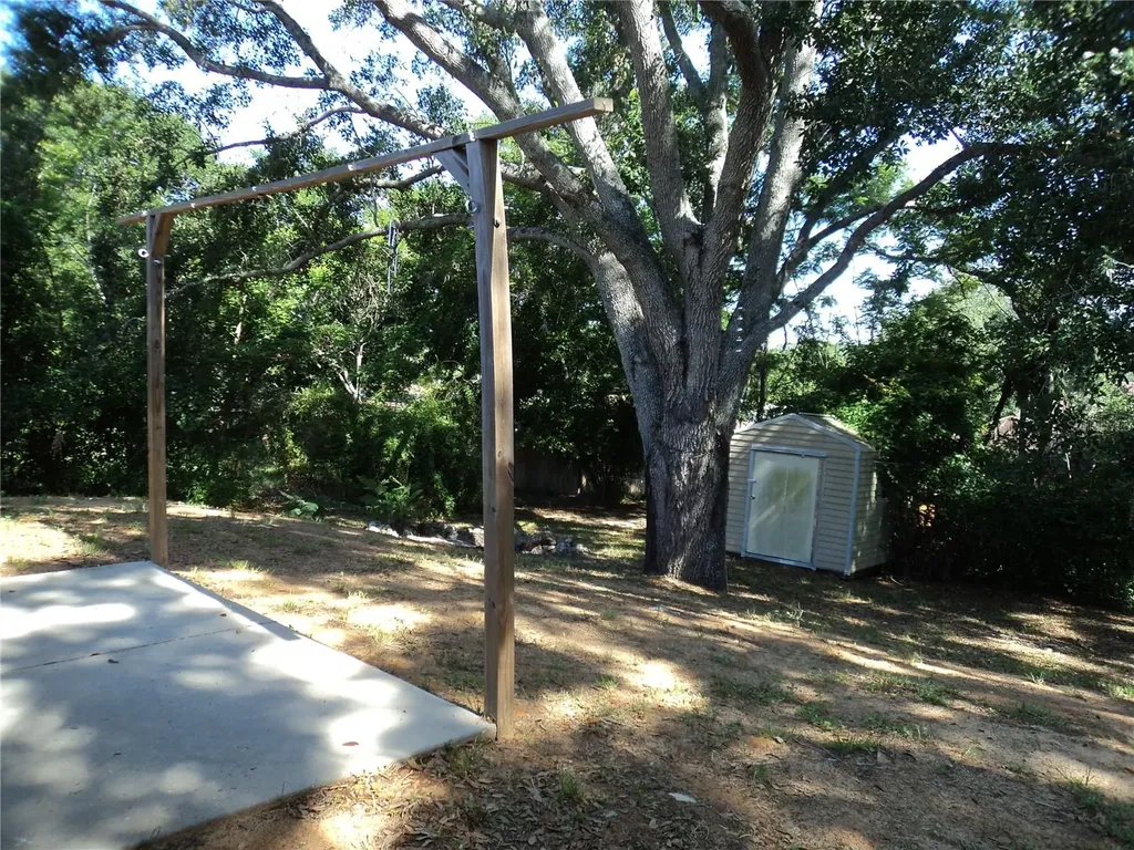 548 E Montrose Street Clermont FL 34711