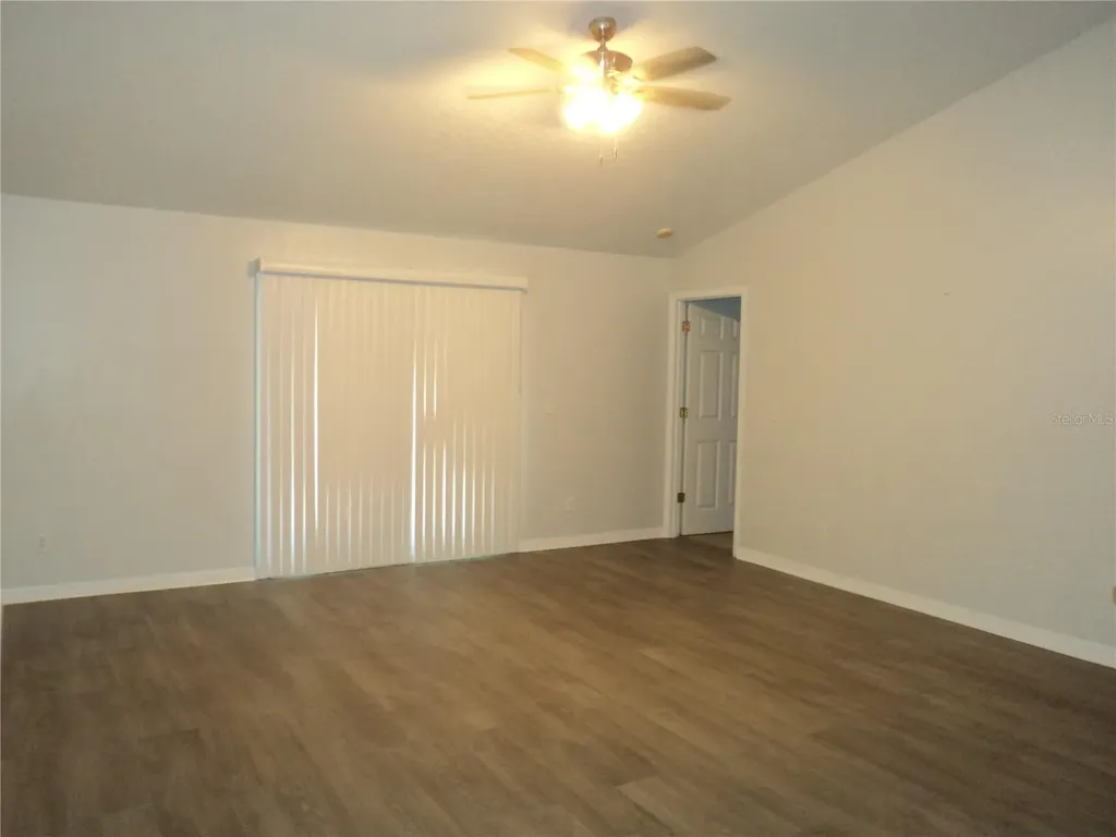548 E Montrose Street Clermont FL 34711