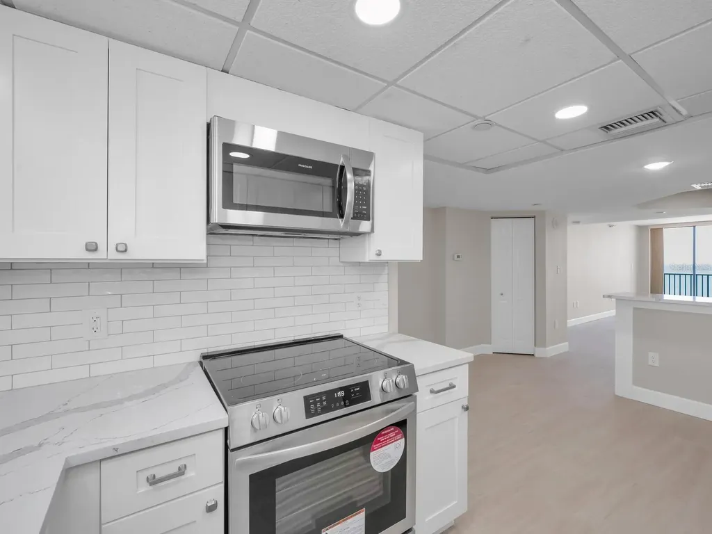 1290 Gulf Boulevard Clearwater Beach FL 33767