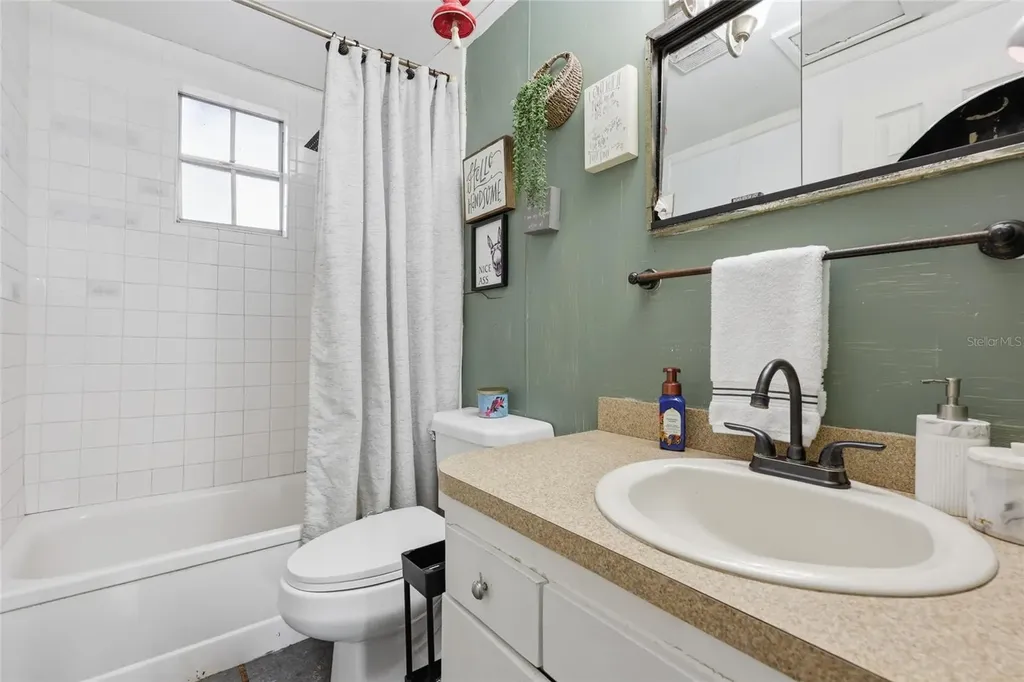 10222 NW 173rd Street Alachua FL 32615