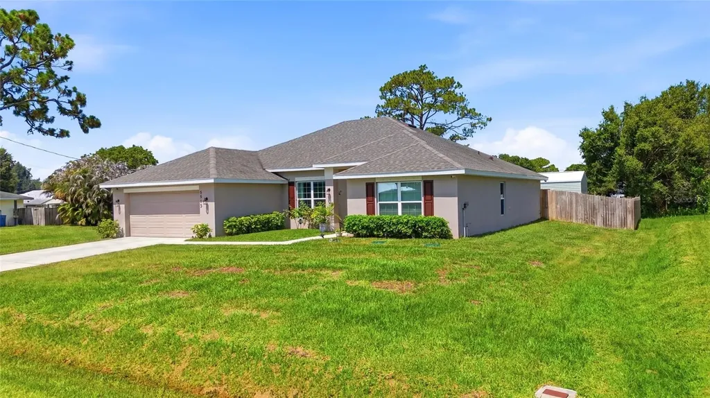 5513 Myrtle Drive Fort Pierce FL 34982
