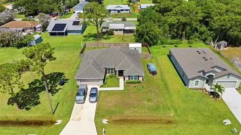 5513 Myrtle Drive Fort Pierce FL 34982