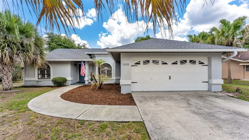1418 Sandalwood Drive Plant City FL 33563