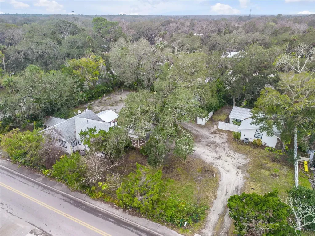 801 Canal Street New Smyrna Beach FL 32168