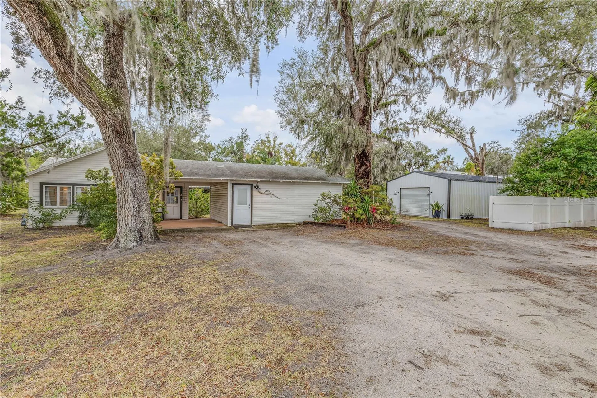 801 Canal Street New Smyrna Beach FL 32168
