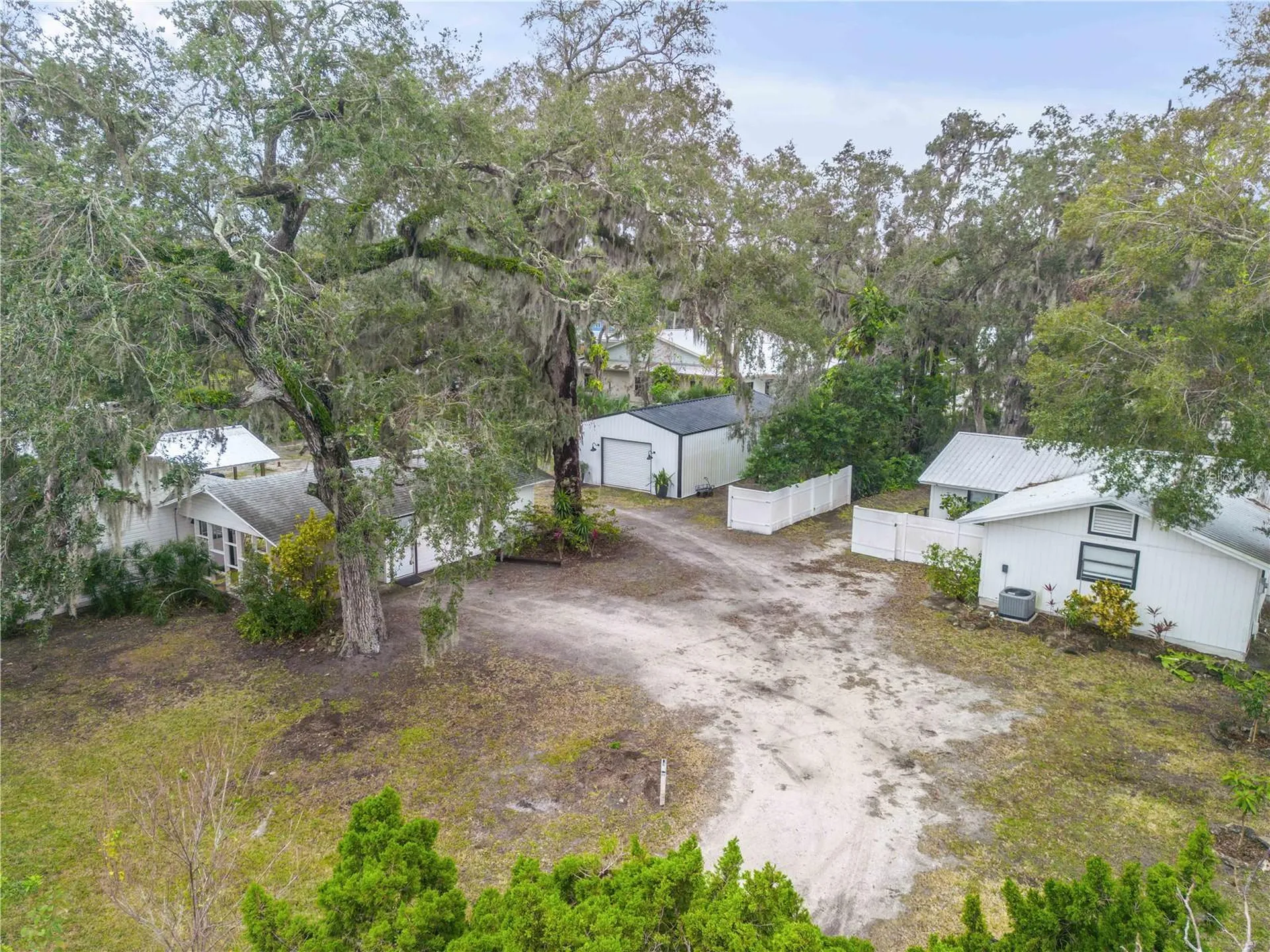 801 Canal Street New Smyrna Beach FL 32168