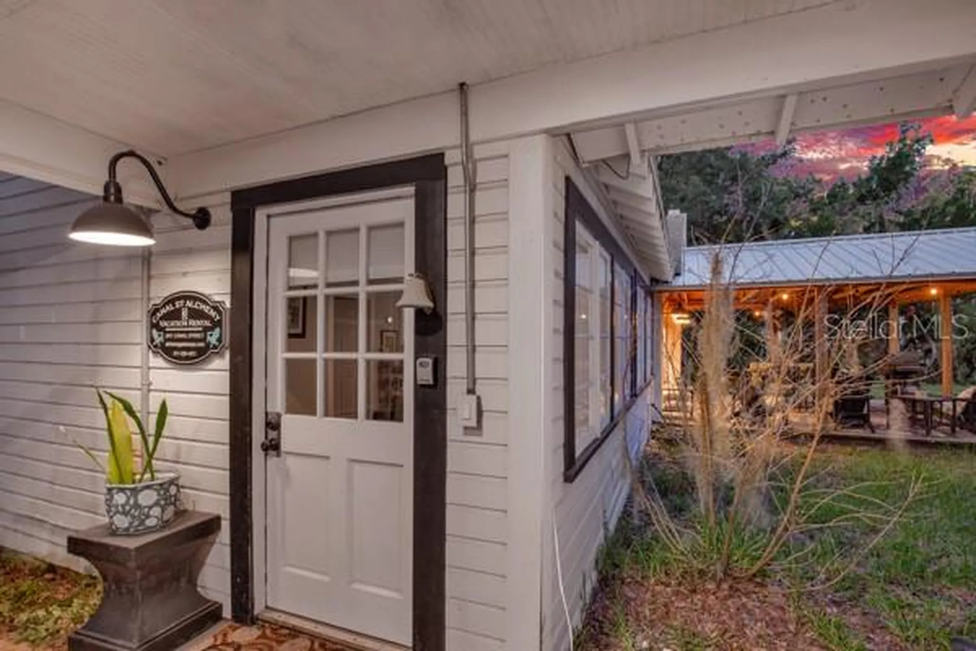 801 Canal Street New Smyrna Beach FL 32168