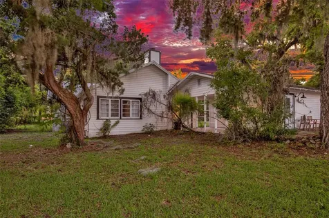 801 Canal Street New Smyrna Beach FL 32168