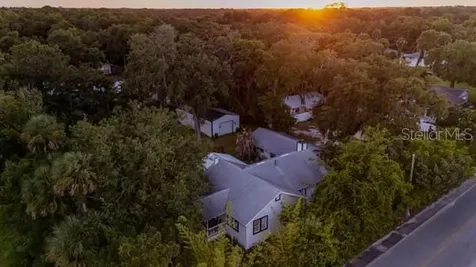 801 Canal Street New Smyrna Beach FL 32168