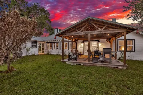 801 Canal Street New Smyrna Beach FL 32168