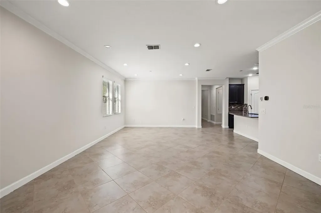 19476 Paddock View Drive Tampa FL 33647