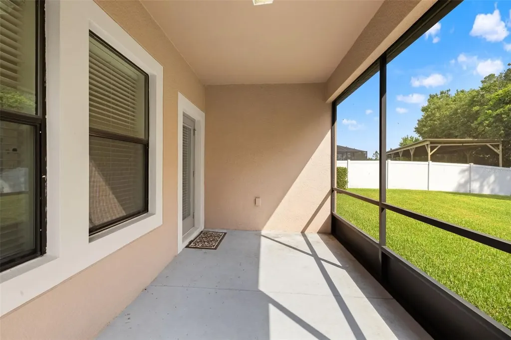 19476 Paddock View Drive Tampa FL 33647