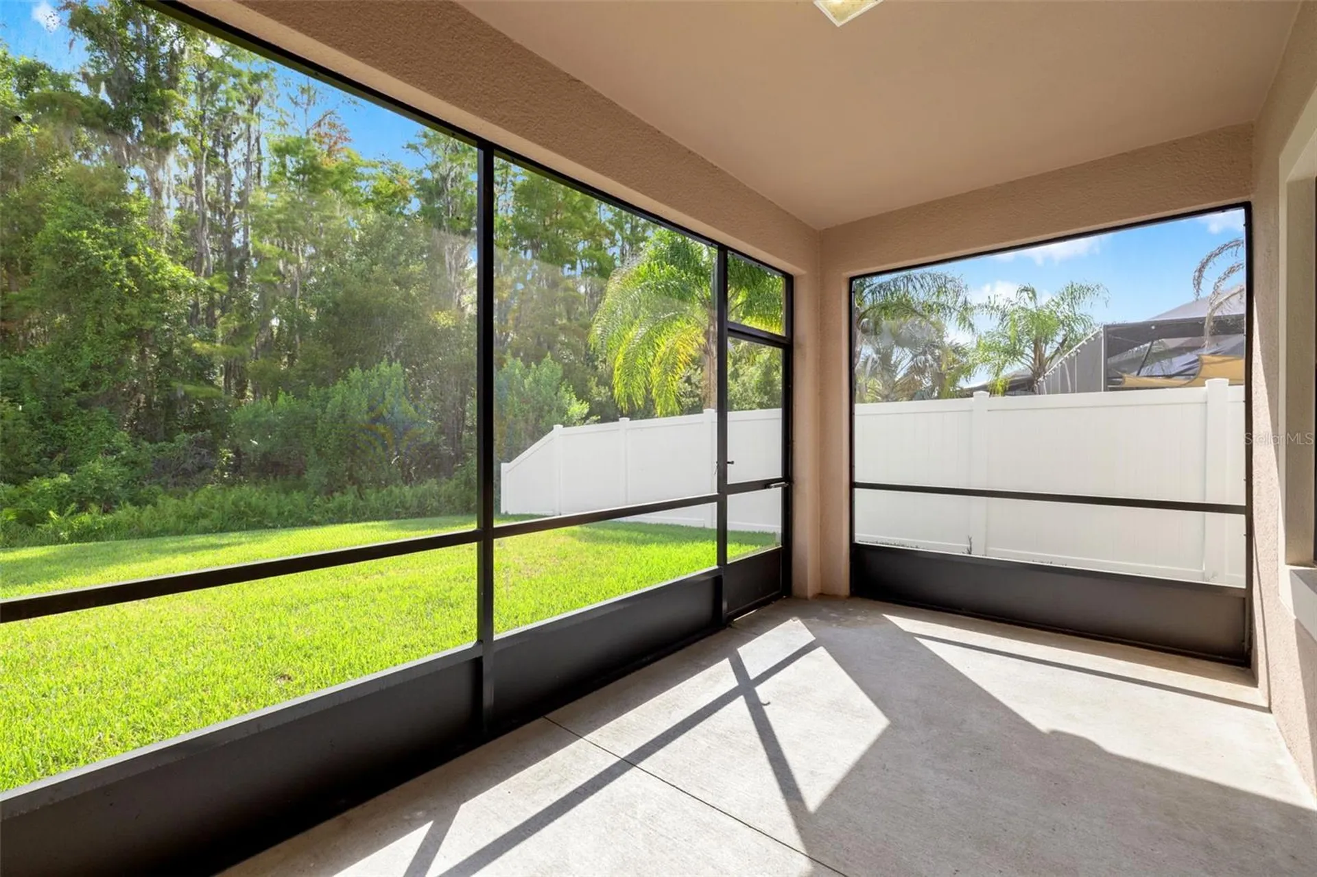19476 Paddock View Drive Tampa FL 33647