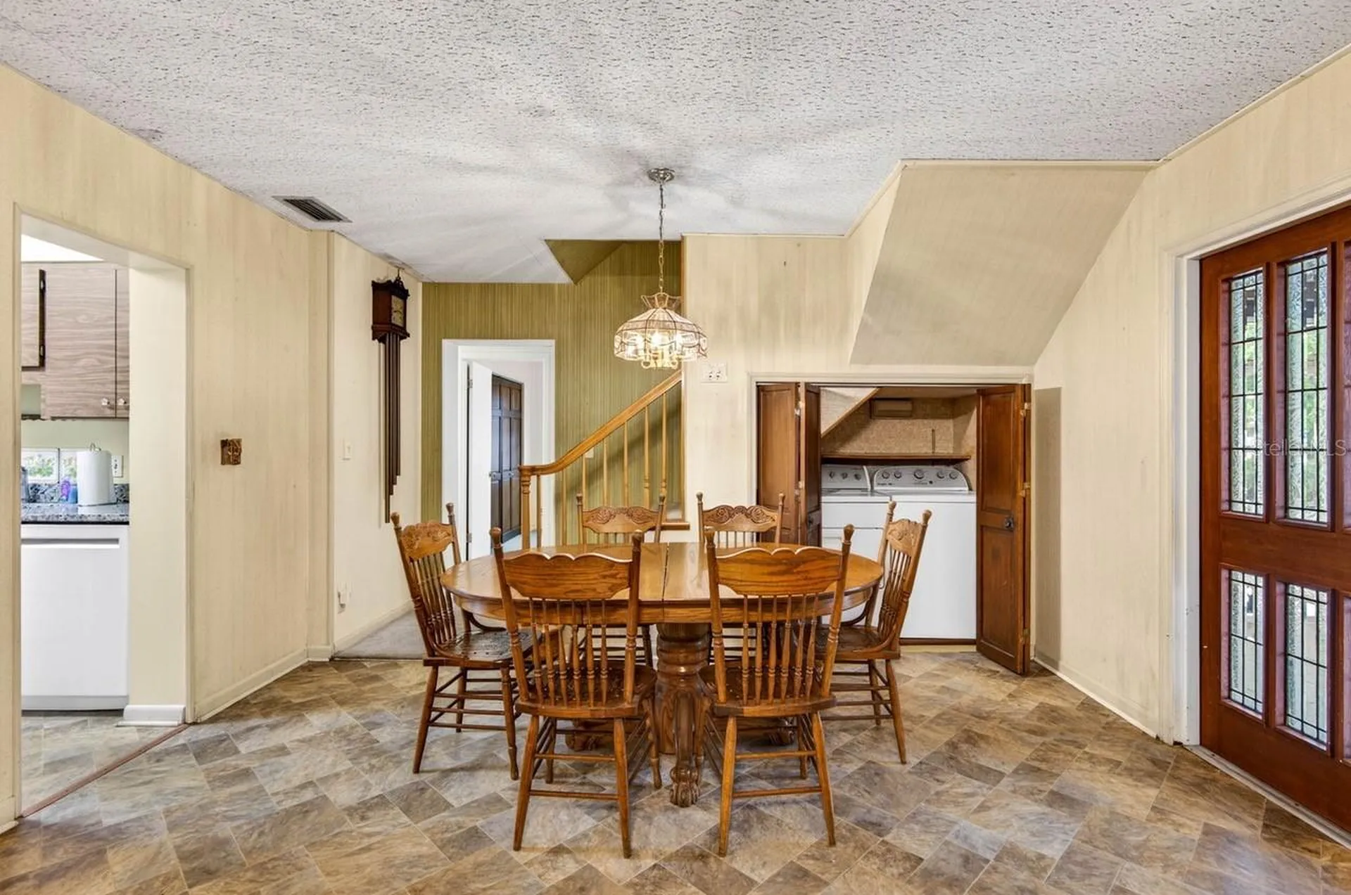 825 W Whatley Place Tampa FL 33604