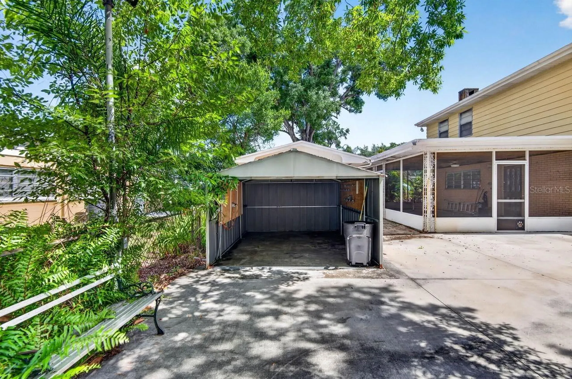 825 W Whatley Place Tampa FL 33604
