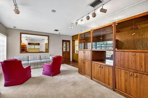 825 W Whatley Place Tampa FL 33604