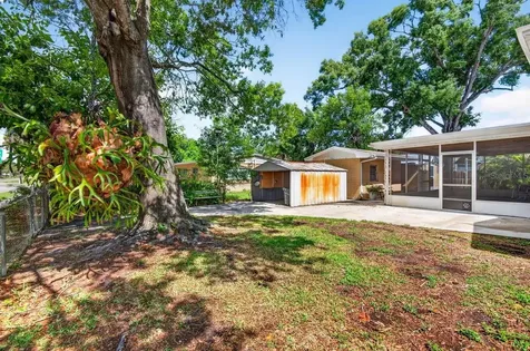 825 W Whatley Place Tampa FL 33604