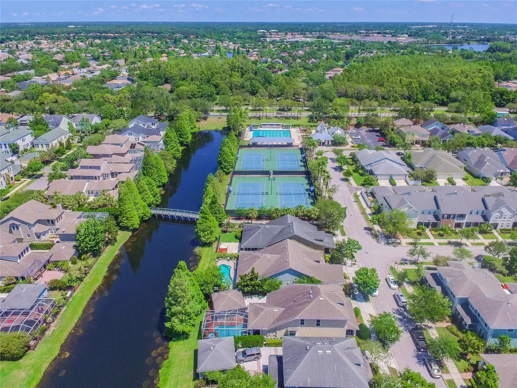 10559 Greencrest Drive Tampa FL 33626