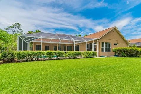 10559 Greencrest Drive Tampa FL 33626
