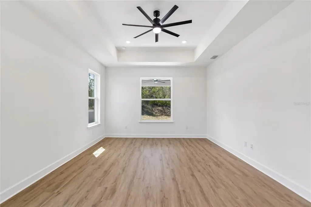 11248 Flock Avenue Weeki Wachee FL 34613