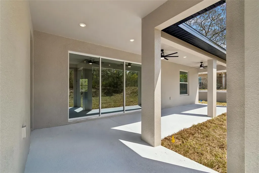 11248 Flock Avenue Weeki Wachee FL 34613