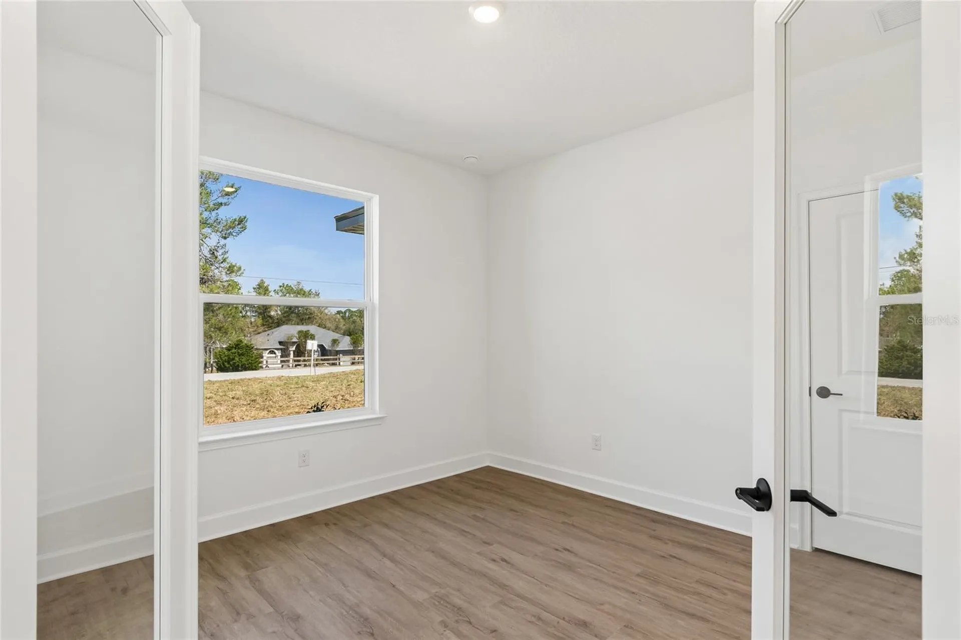 11248 Flock Avenue Weeki Wachee FL 34613