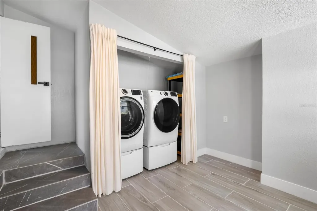 4851 W Gandy Boulevard Tampa FL 33611