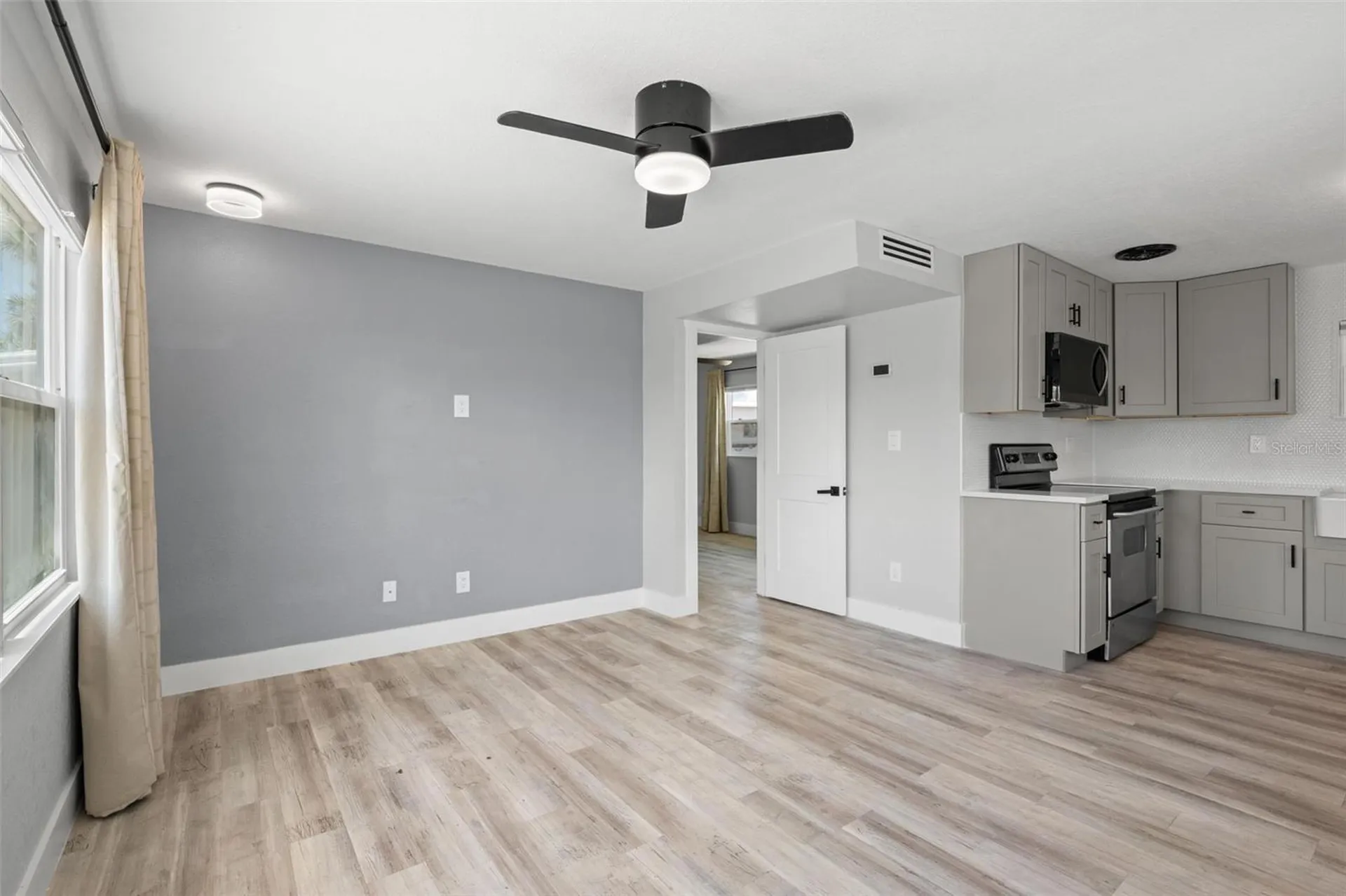4851 W Gandy Boulevard Tampa FL 33611