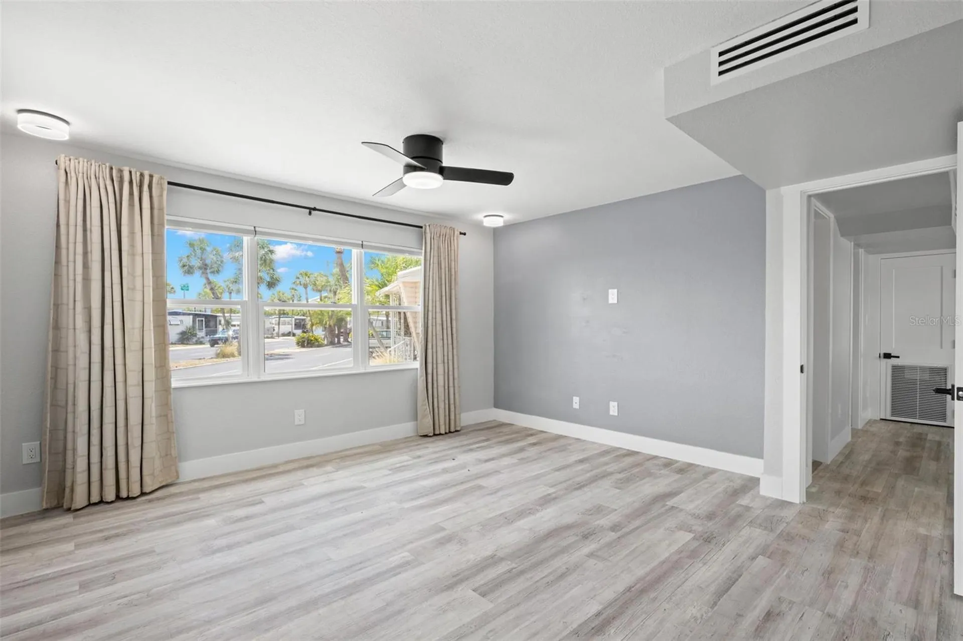 4851 W Gandy Boulevard Tampa FL 33611