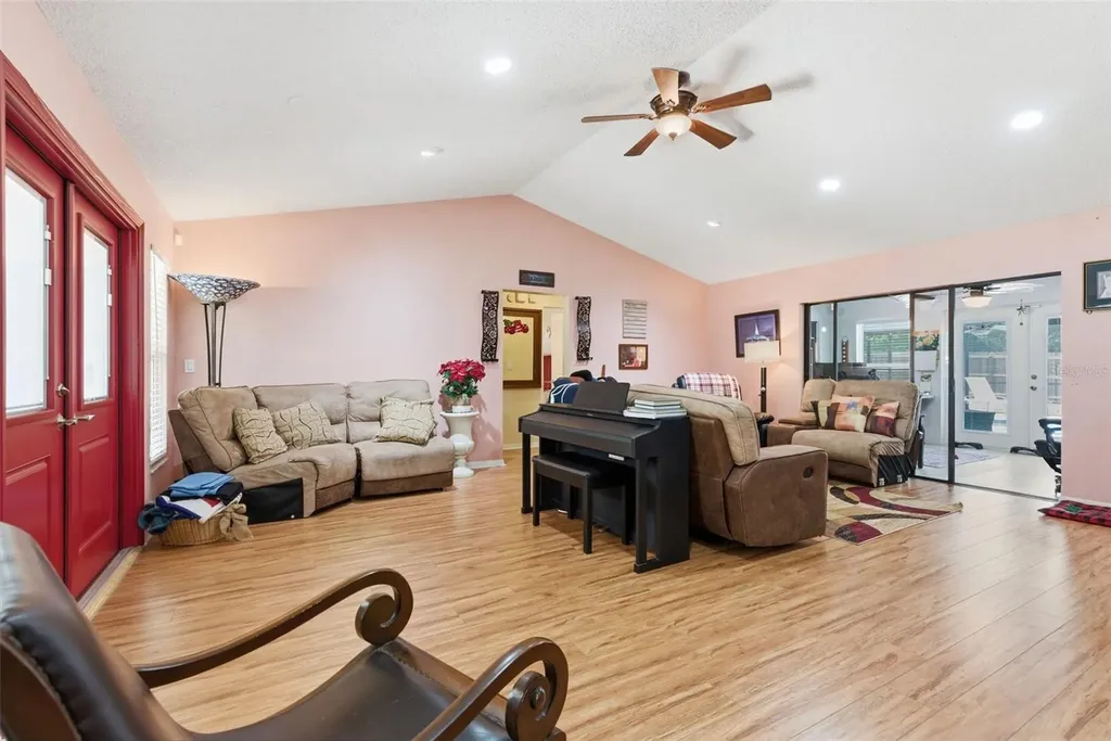 2605 Bridle Drive Plant City FL 33566