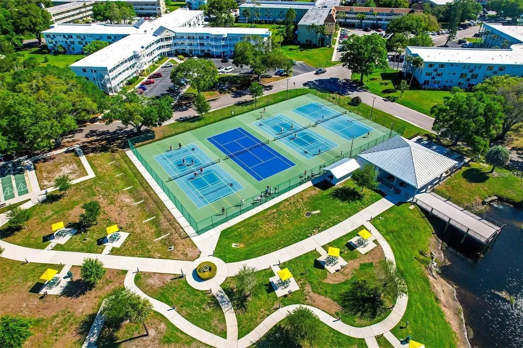 2285 Israeli Drive Clearwater FL 33763