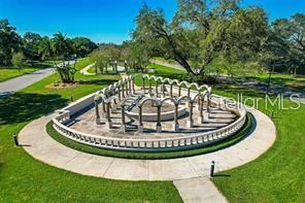 2285 Israeli Drive Clearwater FL 33763