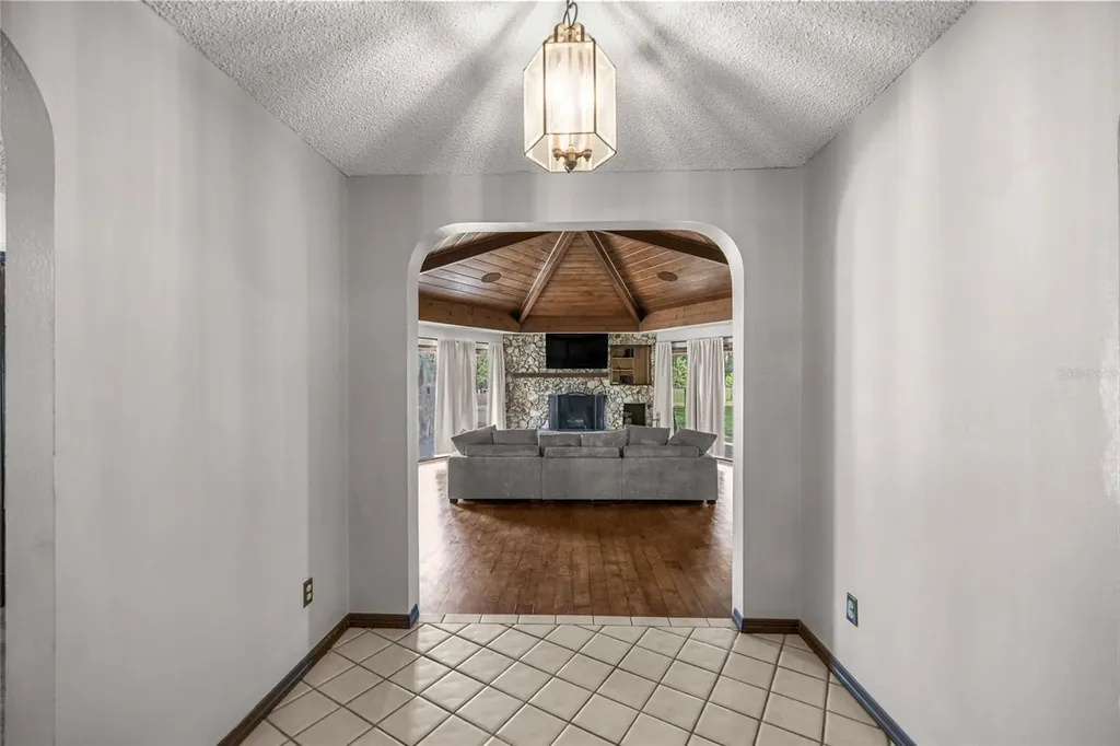 12670 N Us Highway 27 Ocala FL 34482