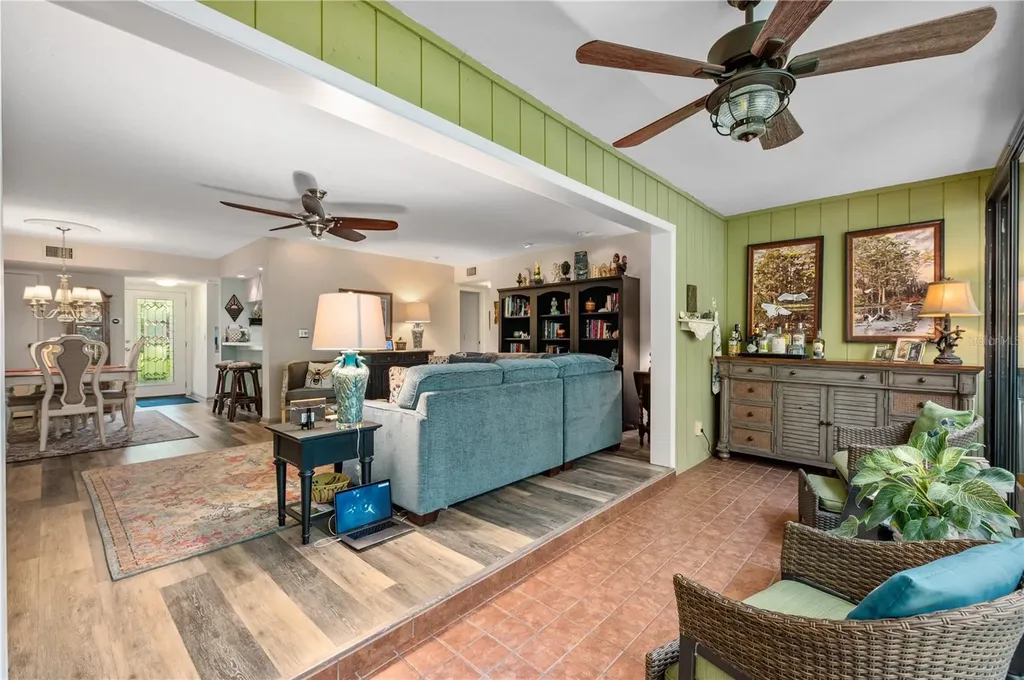1701 Pelican Cove Road Sarasota FL 34231